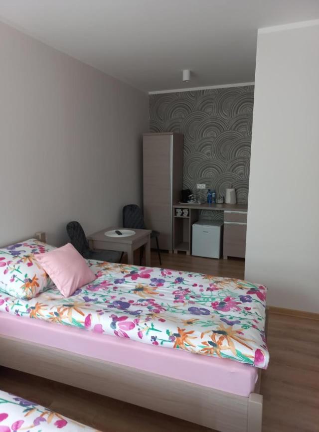 Pod Kogucikiem Aparthotel Krzyzanowice Eksteriør bilde